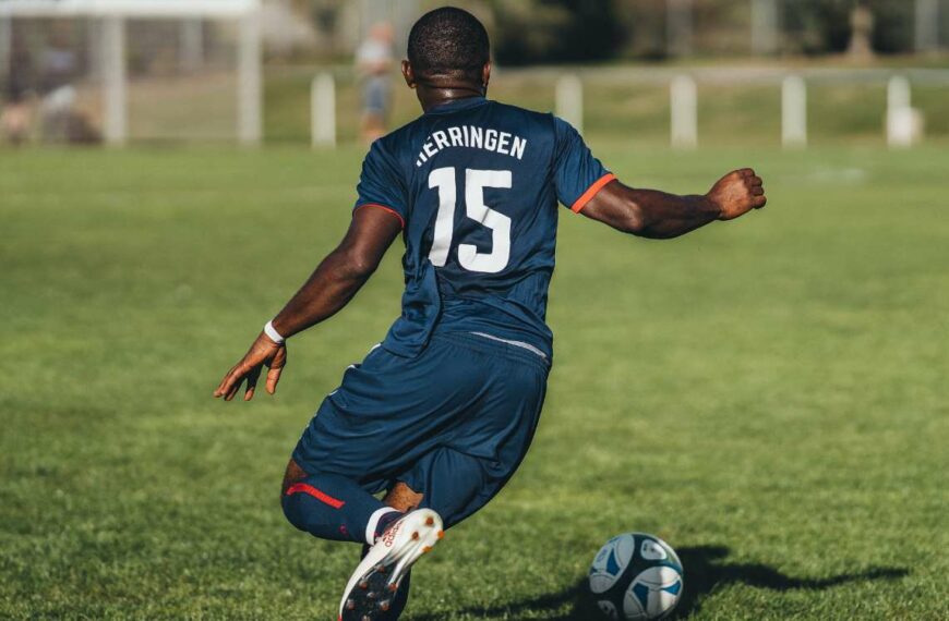 The Power Play: Analyzing Strategies That Dominated the Game