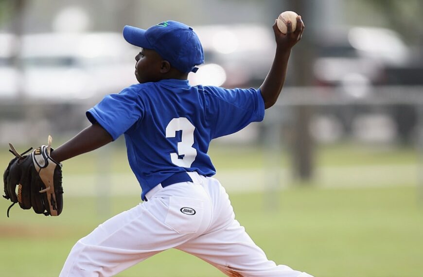 Backboard Banter Bouncing through Basketball’s Courtside&hellip;